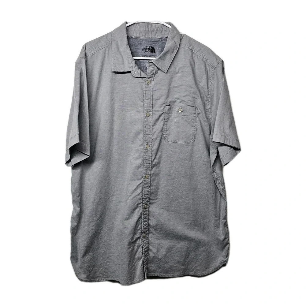 The North Face Shirt Mens 2XL XXL Gray‎ Stripe Button Up Short Sleeve Pocket EUC
